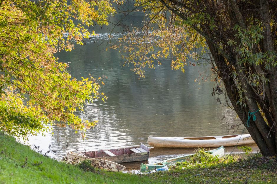 olivers travels river